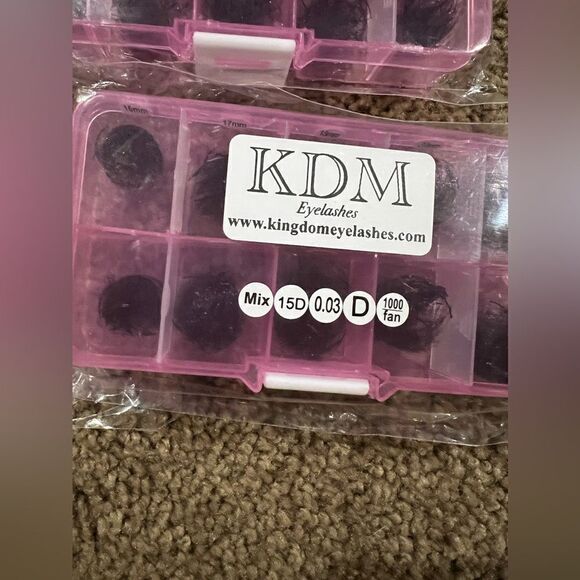 Kingdom eyelashes handmade eyelash lash fans - Picture 3 of 14